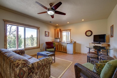 Ridgetop Hideaway image 18