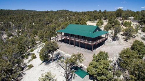 Ridgetop Hideaway image 8