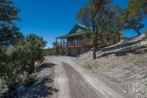 Ridgetop Hideaway image 9